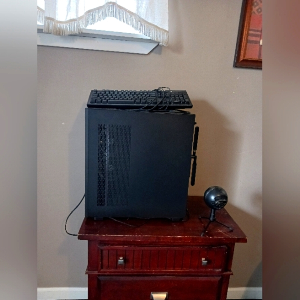 CyberPowerPC Gamer
